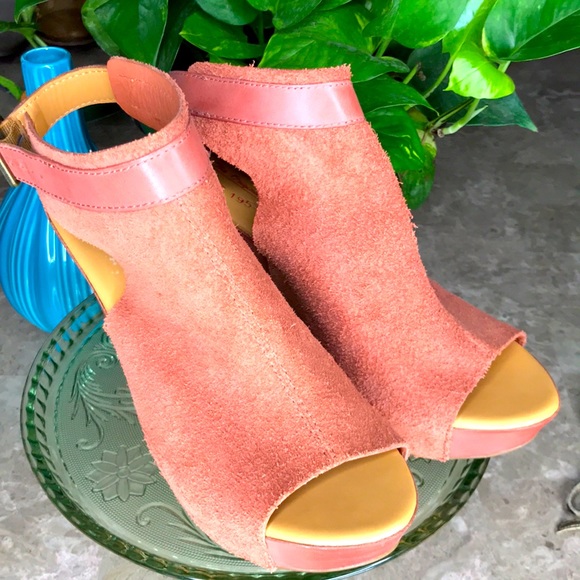 Kork-Ease Shoes - KORK-EASE WEDGE SANDALS